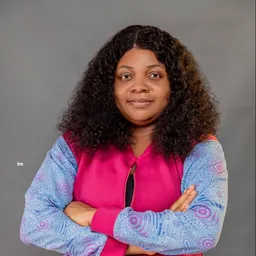 Gloria Ita